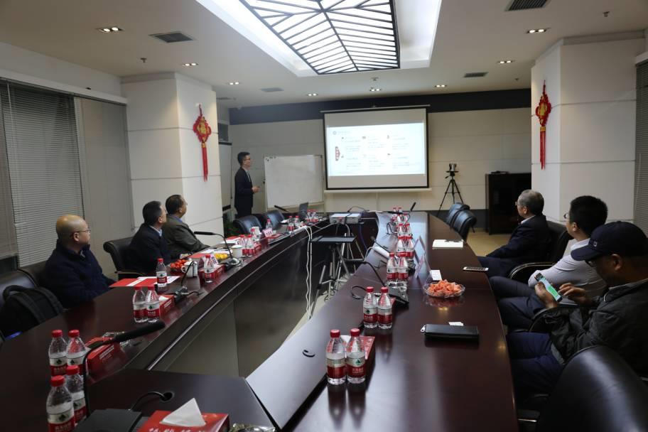 重慶日?qǐng)?bào)報(bào)業(yè)集團(tuán)副總裁戴偉一行調(diào)研中南